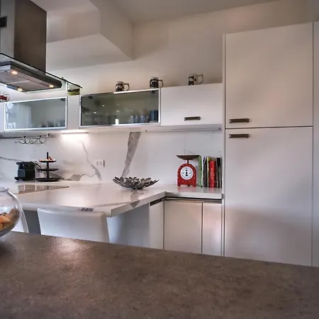Bianca Apartment